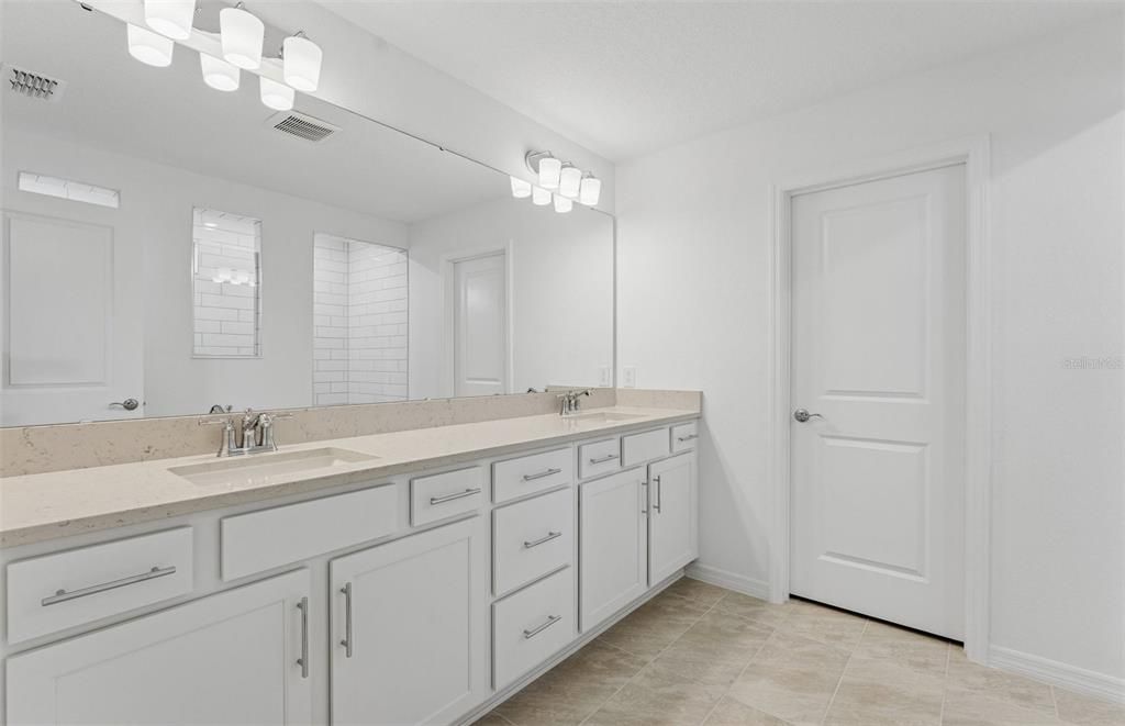 Active With Contract: $459,520 (5 beds, 4 baths, 3416 Square Feet)