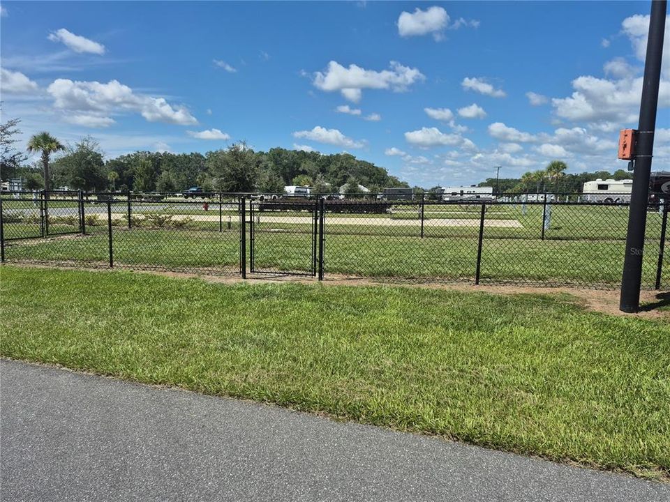 待售: $175,500 (0.08 acres)