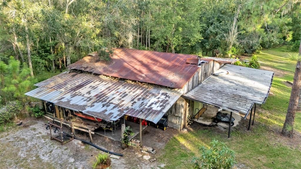 Active With Contract: $465,000 (3 beds, 2 baths, 2368 Square Feet)