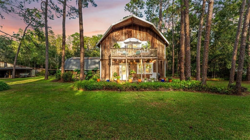 Active With Contract: $465,000 (3 beds, 2 baths, 2368 Square Feet)