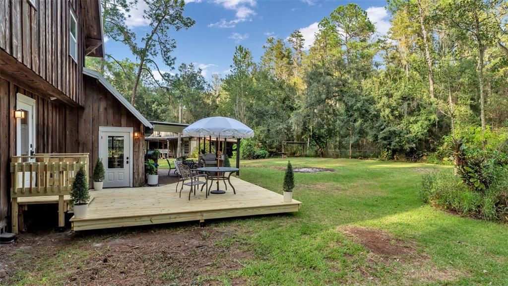 Active With Contract: $465,000 (3 beds, 2 baths, 2368 Square Feet)