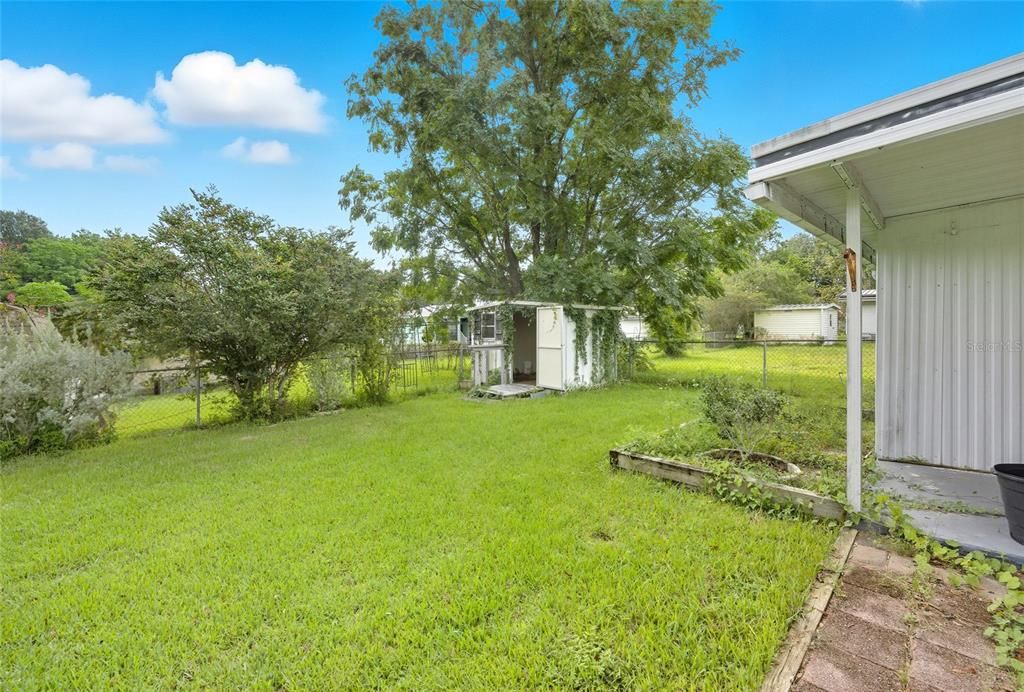 Active With Contract: $95,000 (3 beds, 2 baths, 1152 Square Feet)