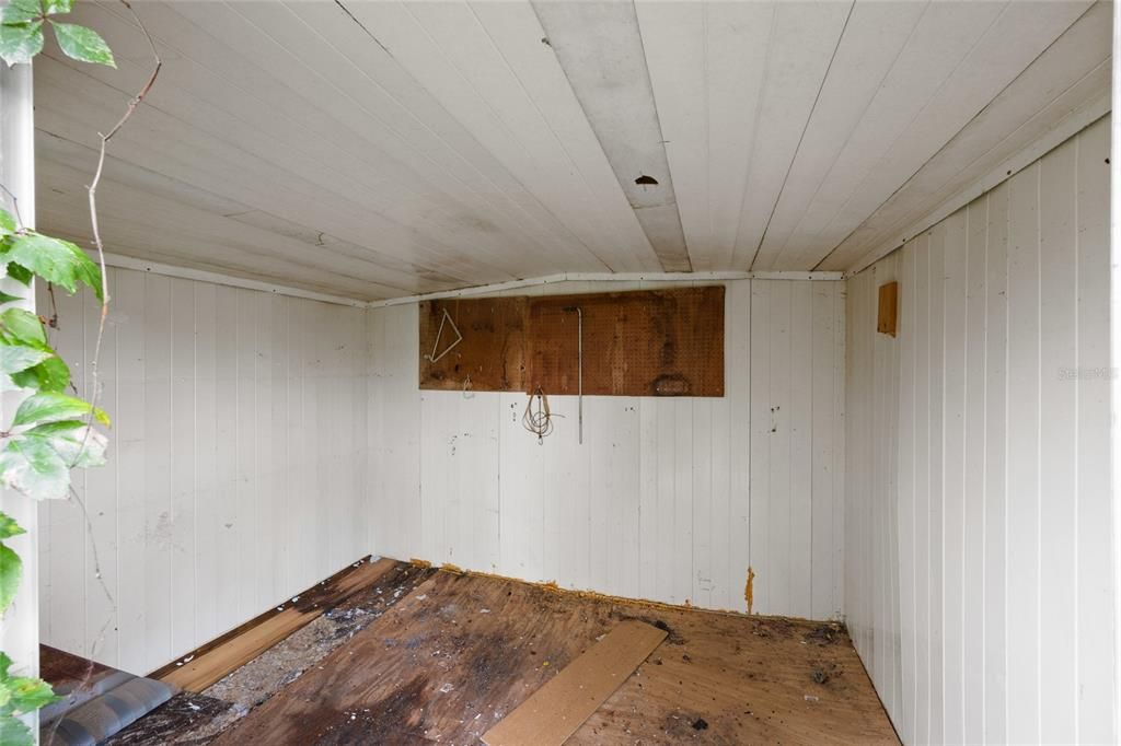 Active With Contract: $95,000 (3 beds, 2 baths, 1152 Square Feet)