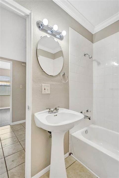 For Sale: $435,000 (3 beds, 2 baths, 1341 Square Feet)