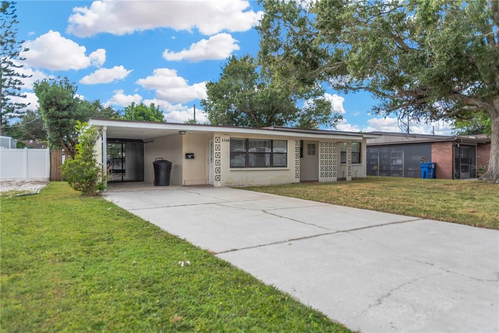 For Sale: $435,000 (3 beds, 2 baths, 1341 Square Feet)