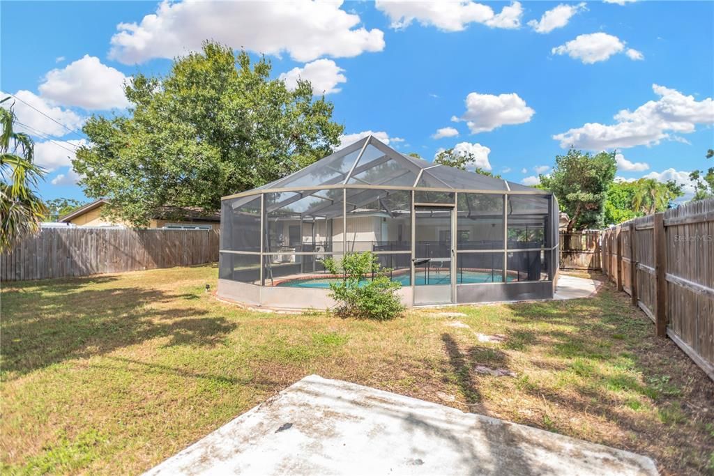 For Sale: $435,000 (3 beds, 2 baths, 1341 Square Feet)