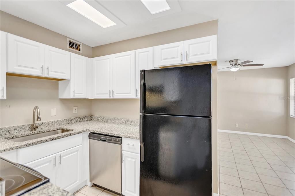 For Sale: $435,000 (3 beds, 2 baths, 1341 Square Feet)