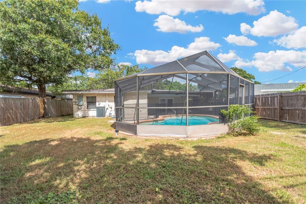 For Sale: $435,000 (3 beds, 2 baths, 1341 Square Feet)