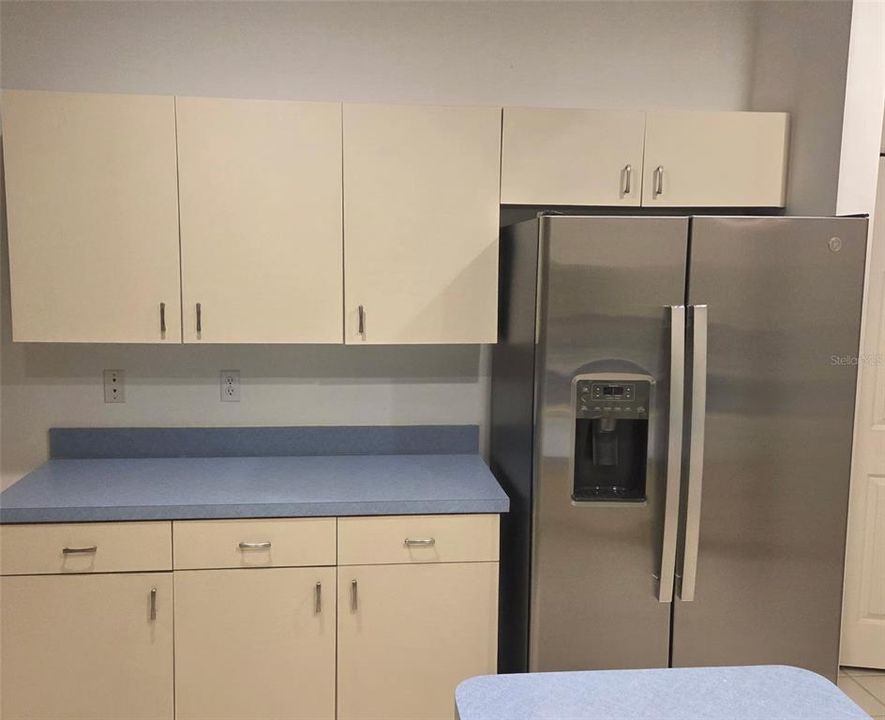 В аренду: $2,450 (2 спален, 2 ванн, 1888 Квадратных фут)