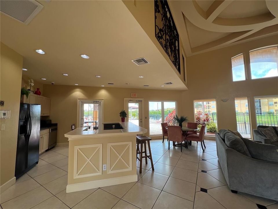 En Venta: $179,900 (1 camas, 1 baños, 890 Pies cuadrados)