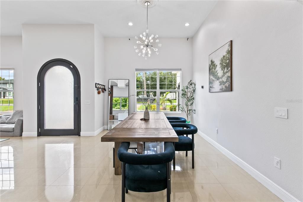 For Sale: $540,000 (3 beds, 3 baths, 2160 Square Feet)