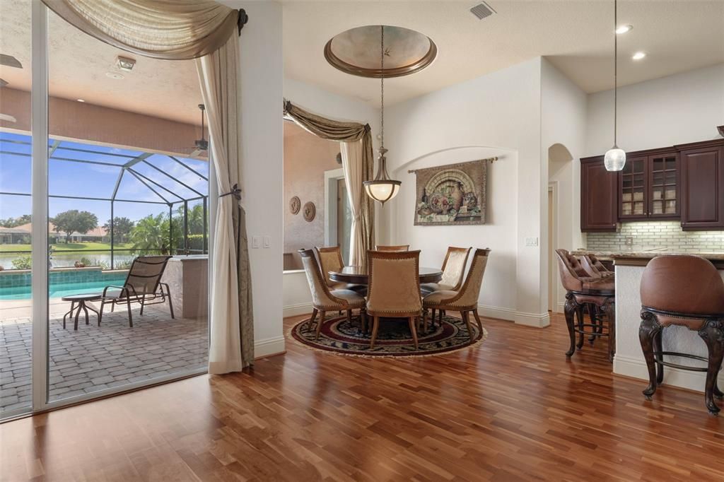 En Venta: $1,185,000 (4 camas, 3 baños, 2946 Pies cuadrados)