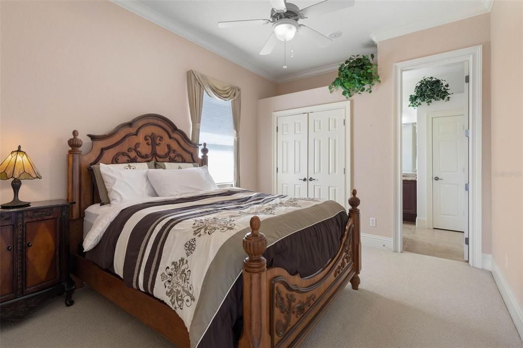 En Venta: $1,185,000 (4 camas, 3 baños, 2946 Pies cuadrados)