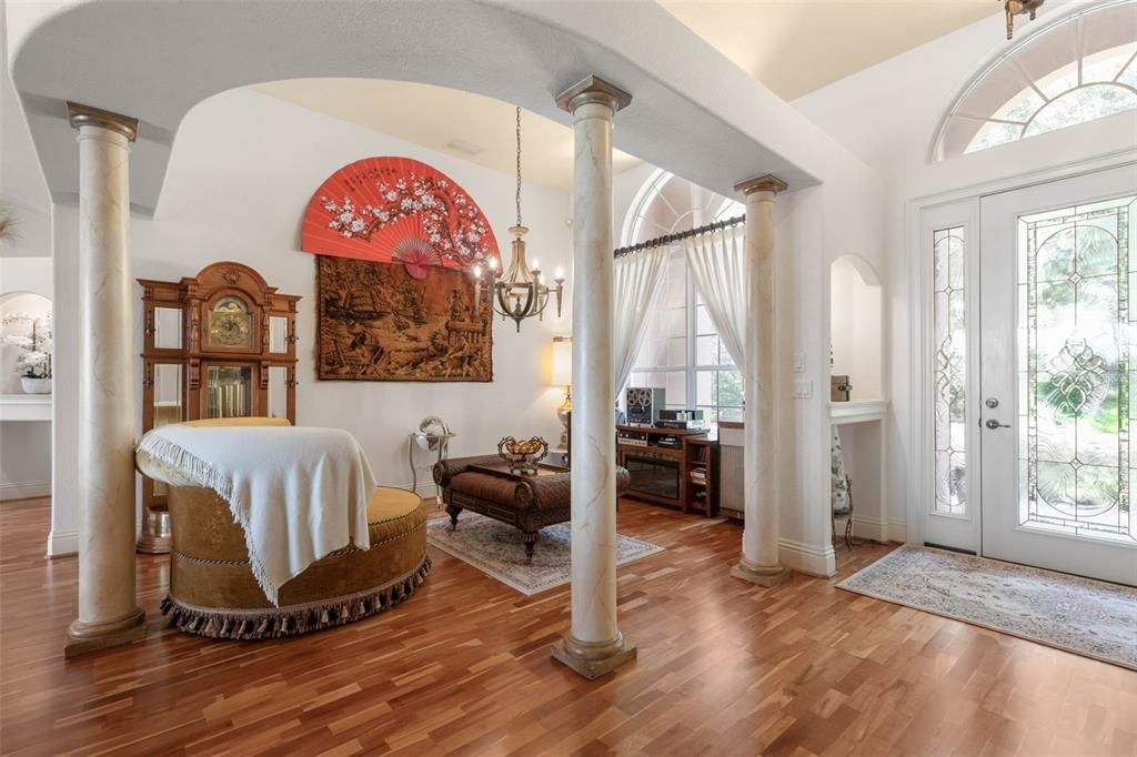 En Venta: $1,185,000 (4 camas, 3 baños, 2946 Pies cuadrados)