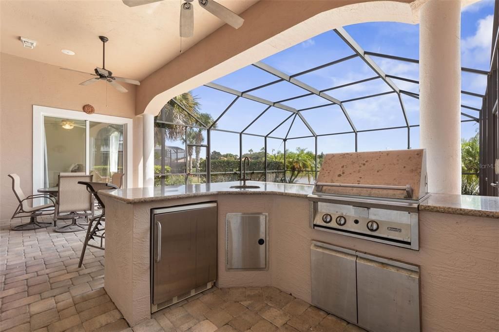 En Venta: $1,185,000 (4 camas, 3 baños, 2946 Pies cuadrados)