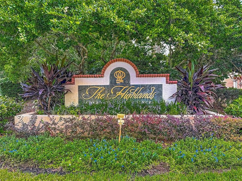 待售: $140,000 (2 贝兹, 1 浴室, 1051 平方英尺)