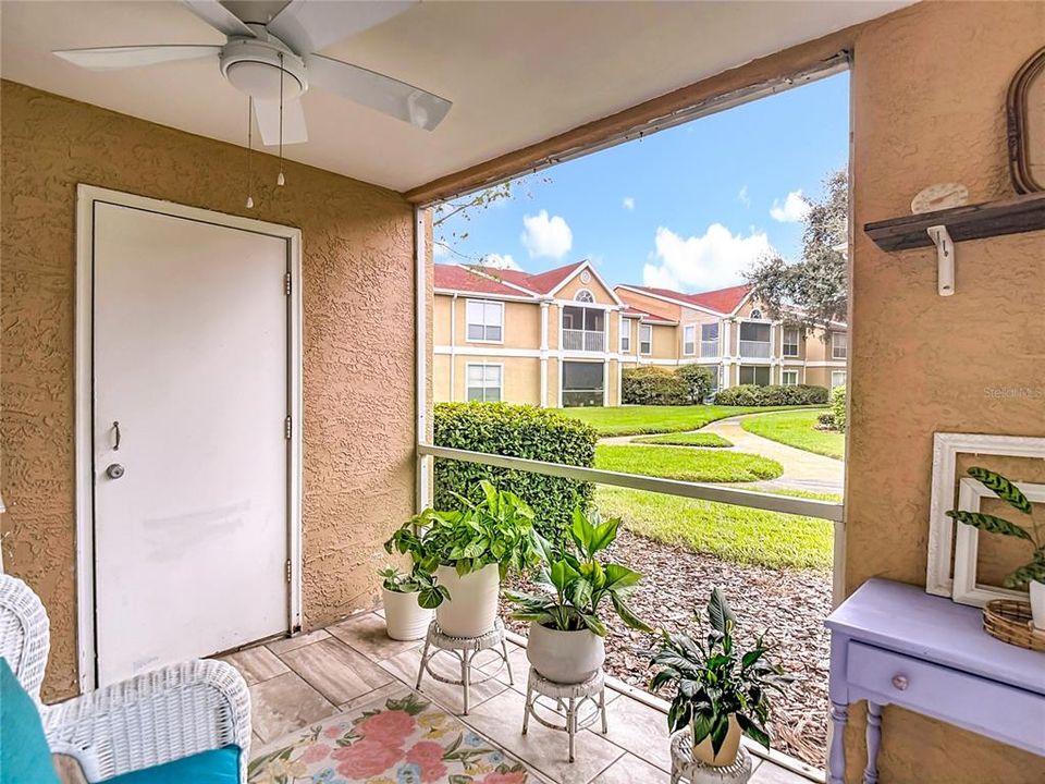 待售: $140,000 (2 贝兹, 1 浴室, 1051 平方英尺)