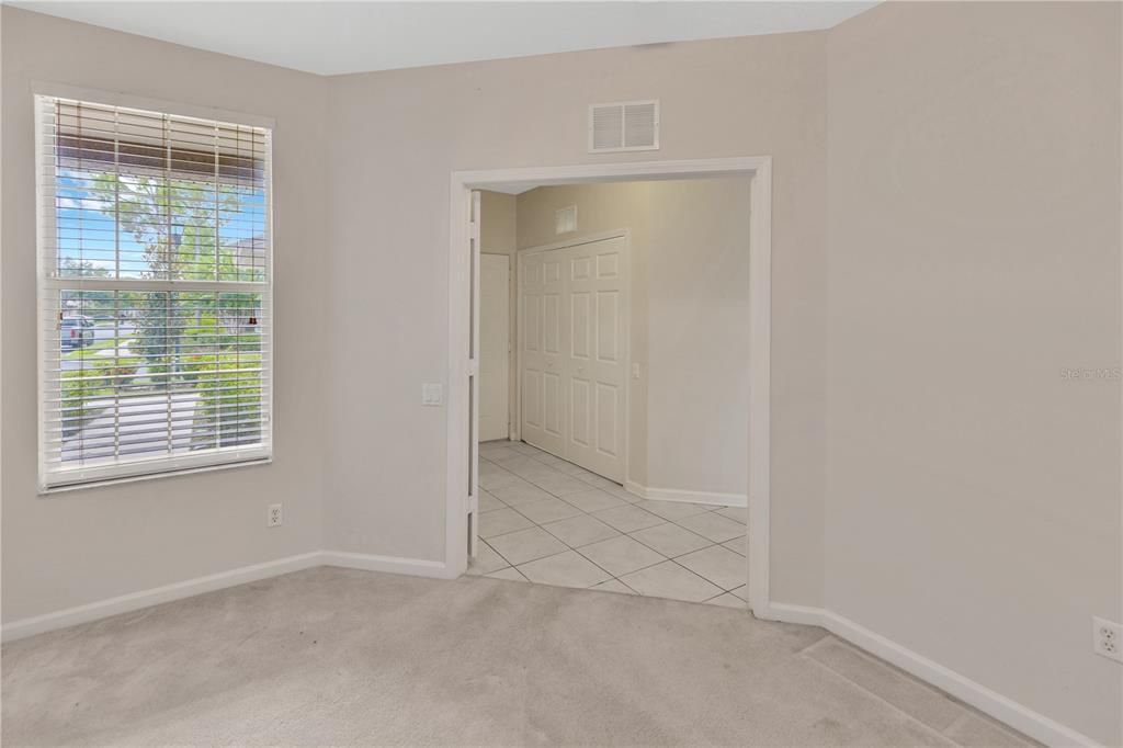 待售: $250,000 (2 贝兹, 2 浴室, 1414 平方英尺)