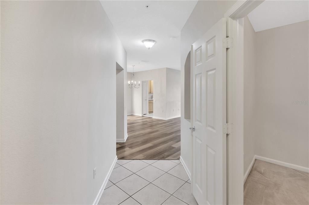 待售: $250,000 (2 贝兹, 2 浴室, 1414 平方英尺)