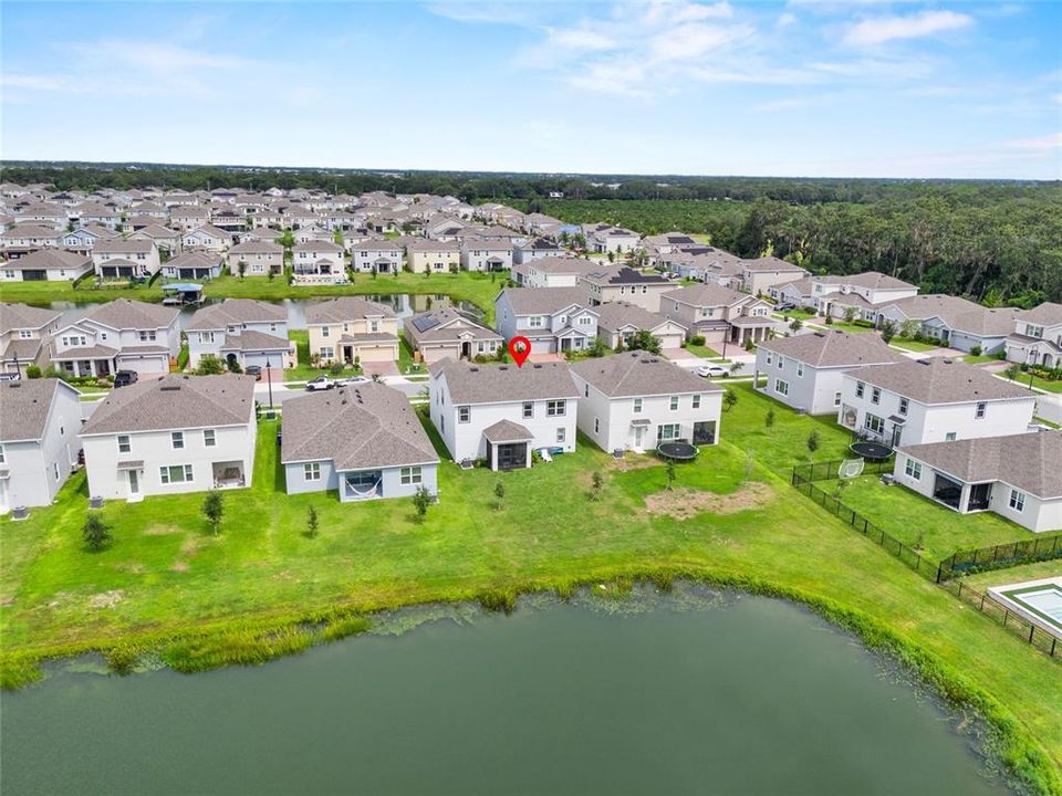 For Sale: $499,900 (5 beds, 3 baths, 2737 Square Feet)