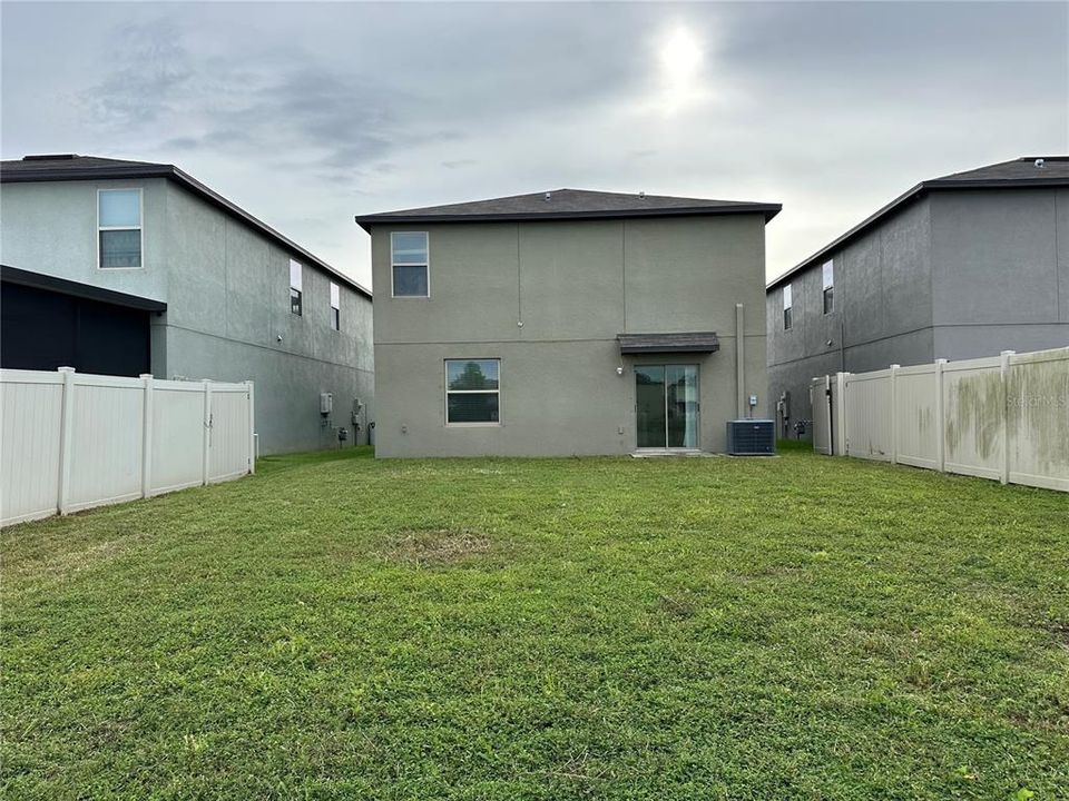 Active With Contract: $300,000 (4 beds, 2 baths, 1914 Square Feet)