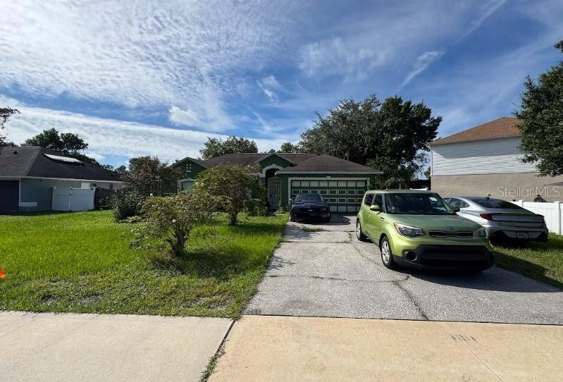 Activo con contrato: $150,000 (4 camas, 2 baños, 1730 Pies cuadrados)