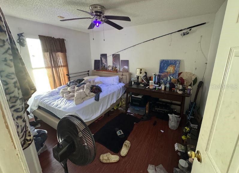 Activo con contrato: $150,000 (4 camas, 2 baños, 1730 Pies cuadrados)