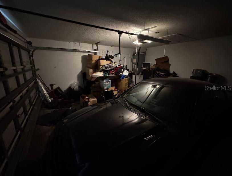 Activo con contrato: $150,000 (4 camas, 2 baños, 1730 Pies cuadrados)