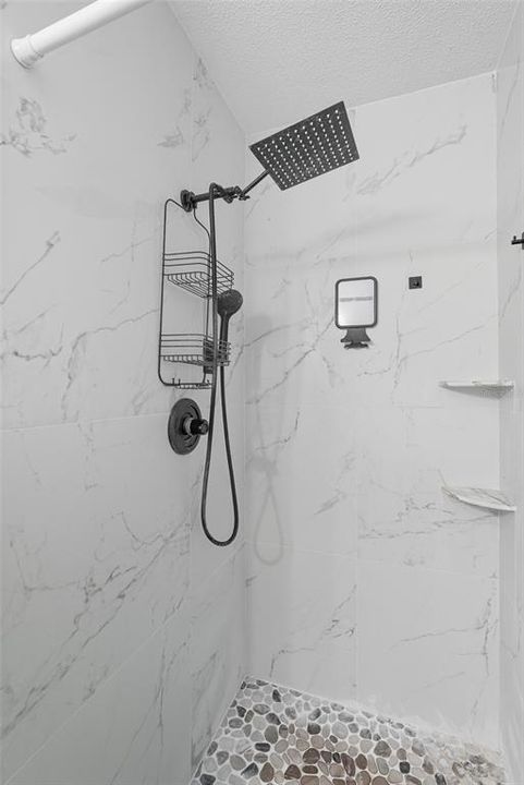 For Sale: $399,000 (4 beds, 2 baths, 1957 Square Feet)