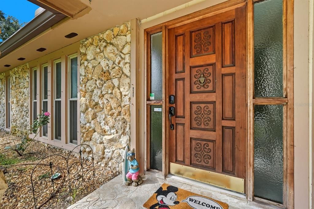 For Sale: $399,000 (4 beds, 2 baths, 1957 Square Feet)