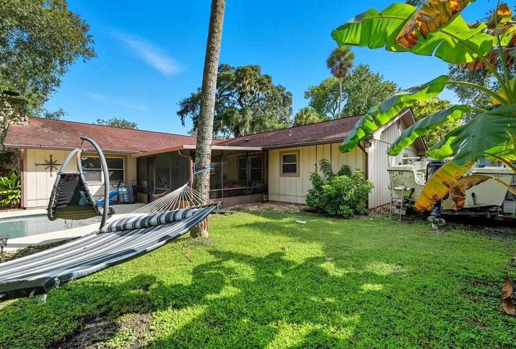 For Sale: $399,000 (4 beds, 2 baths, 1957 Square Feet)