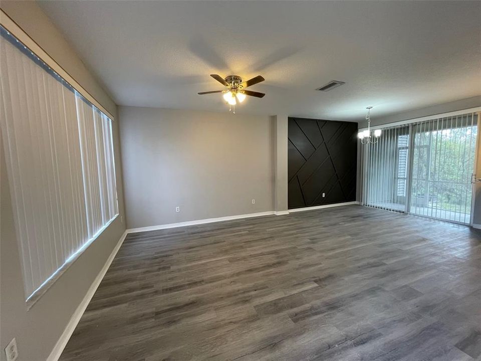 For Rent: $1,595 (2 beds, 1 baths, 1140 Square Feet)