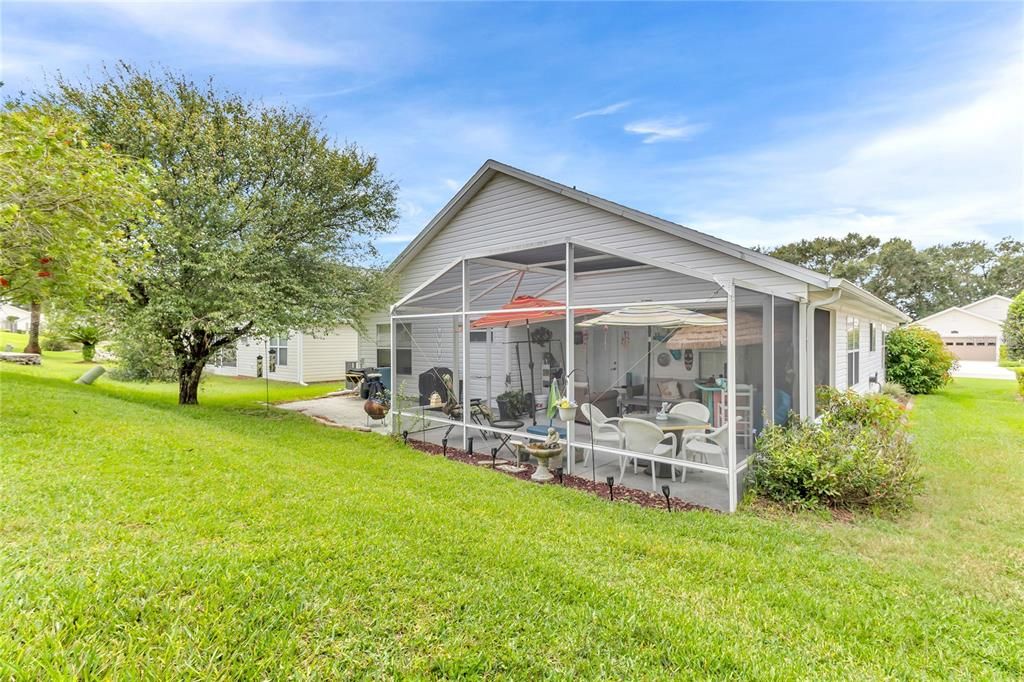 Под контрактом: $271,900 (2 спален, 2 ванн, 1843 Квадратных фут)