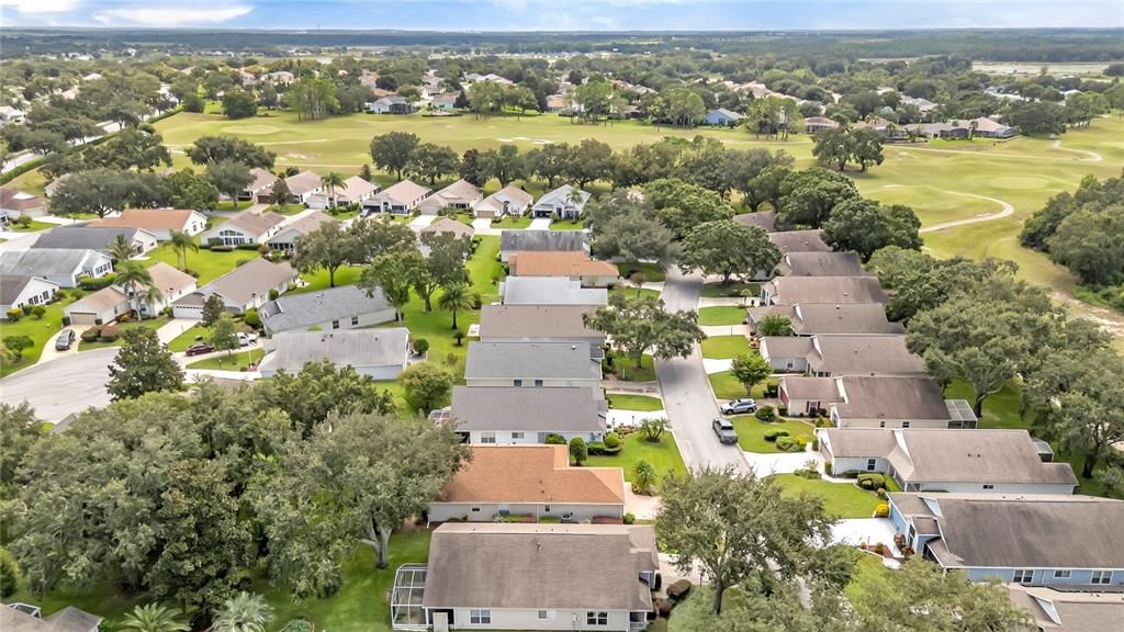 Под контрактом: $271,900 (2 спален, 2 ванн, 1843 Квадратных фут)