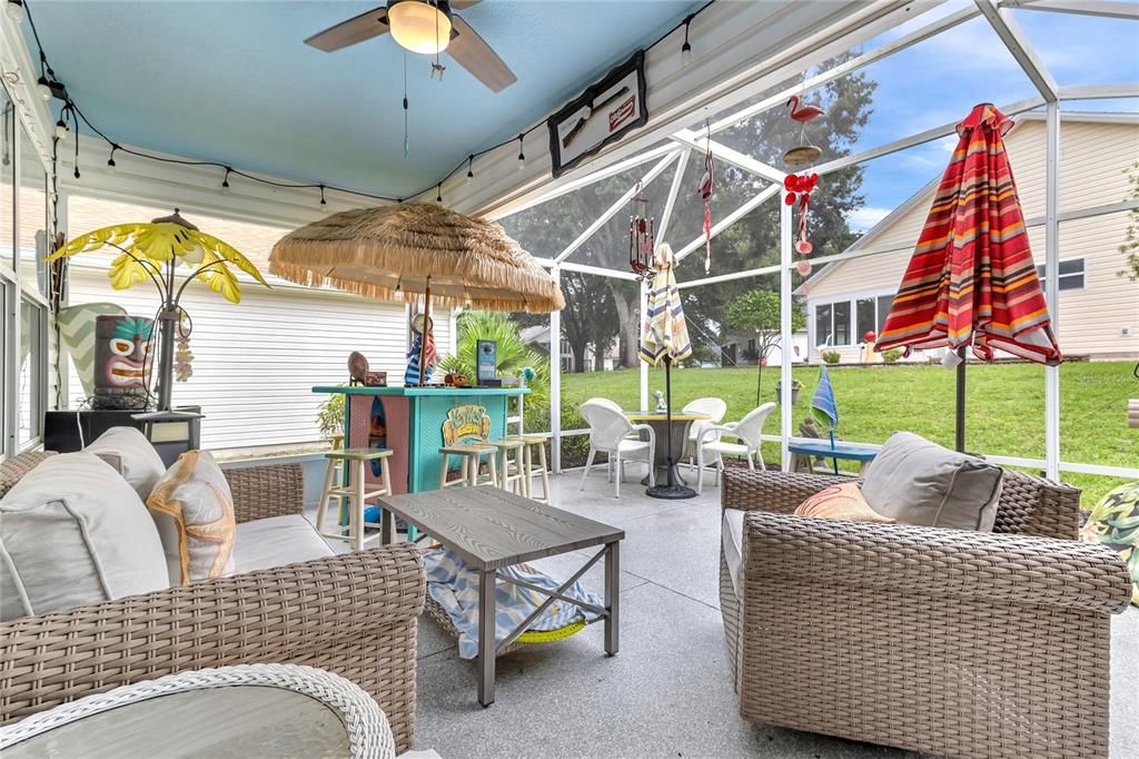 Под контрактом: $271,900 (2 спален, 2 ванн, 1843 Квадратных фут)