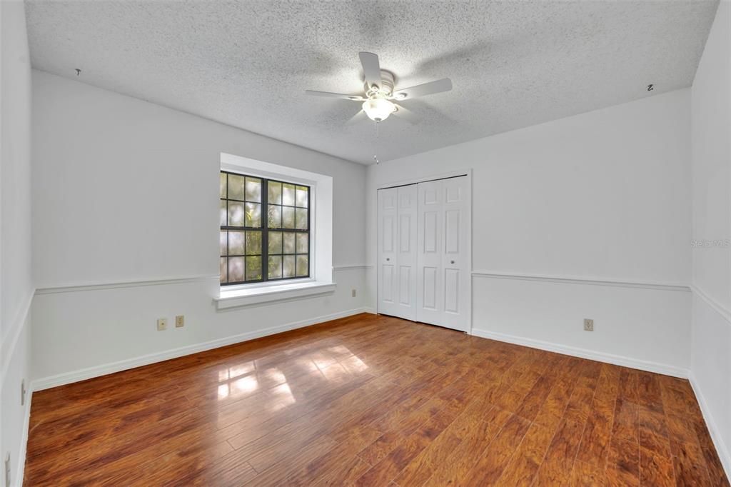 На продажу: $750,000 (7 спален, 4 ванн, 5000 Квадратных фут)