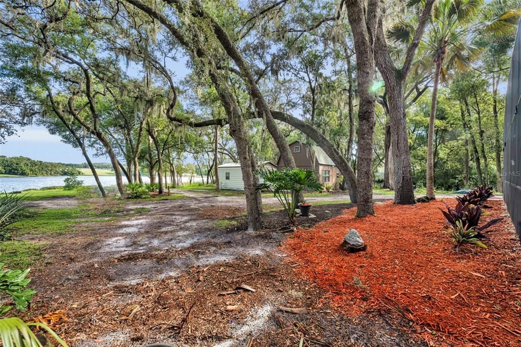 На продажу: $750,000 (7 спален, 4 ванн, 5000 Квадратных фут)