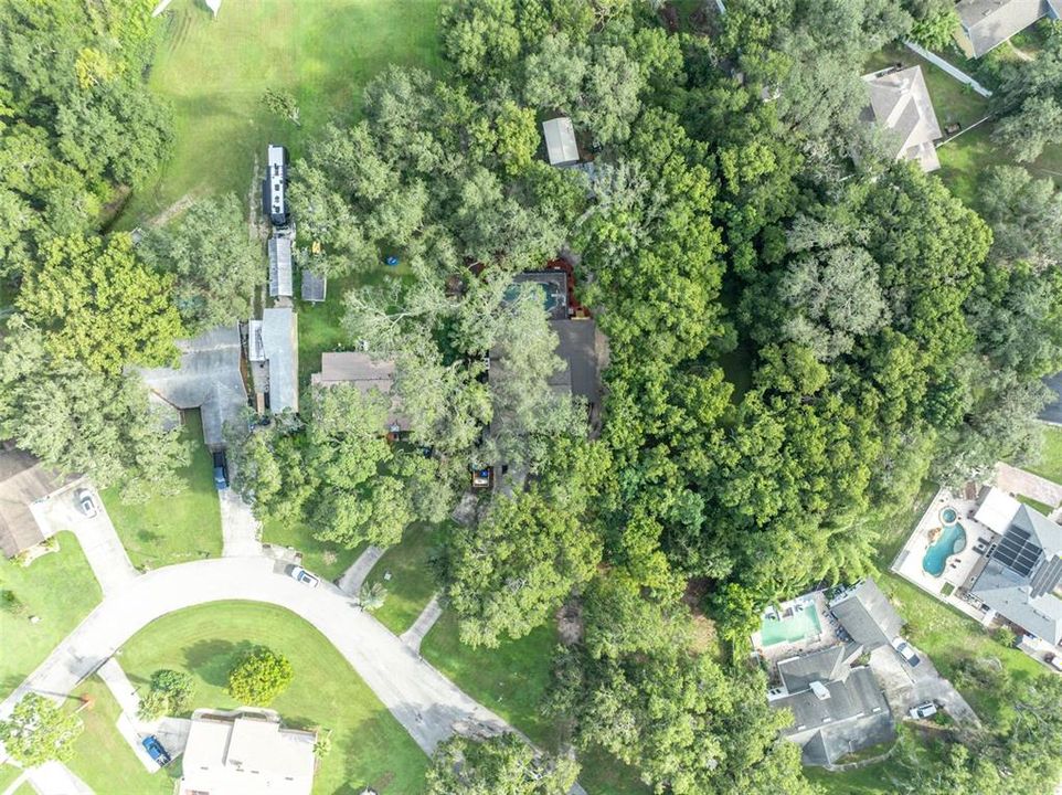 На продажу: $750,000 (7 спален, 4 ванн, 5000 Квадратных фут)