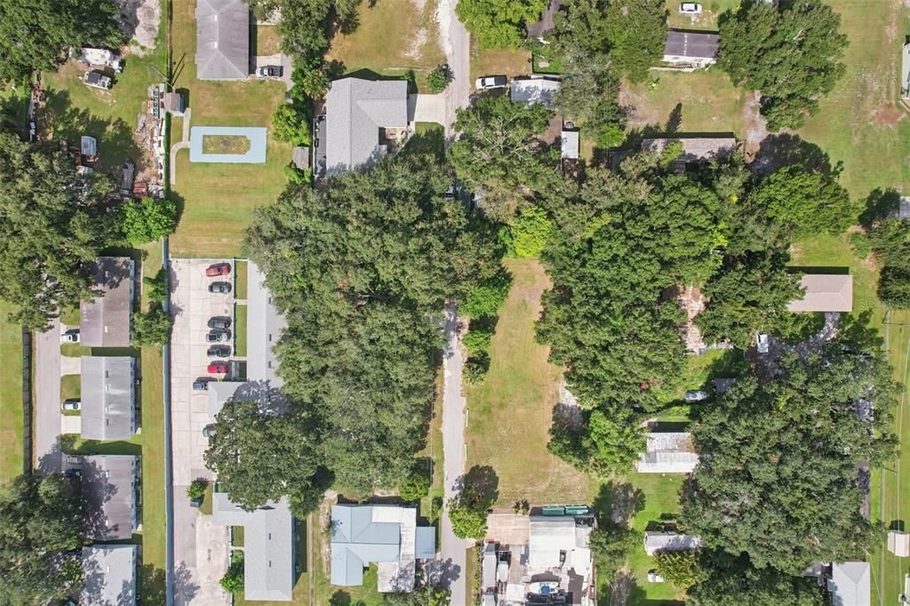 待售: $260,000 (0.73 acres)