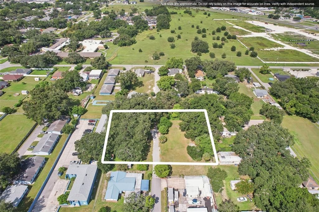 待售: $260,000 (0.73 acres)