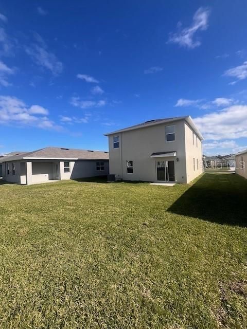 Active With Contract: $476,990 (5 beds, 3 baths, 2447 Square Feet)