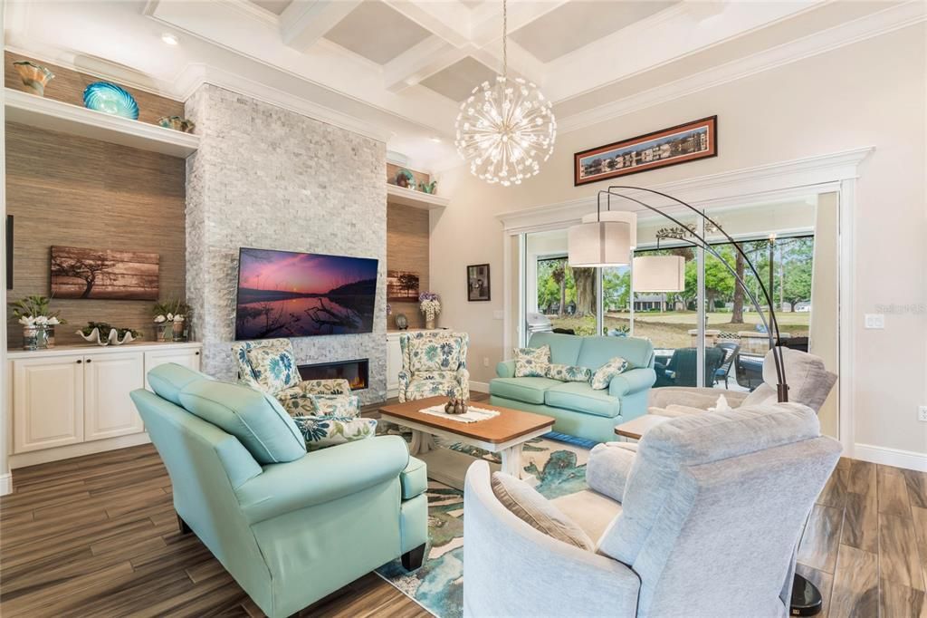 待售: $695,000 (3 贝兹, 2 浴室, 2712 平方英尺)