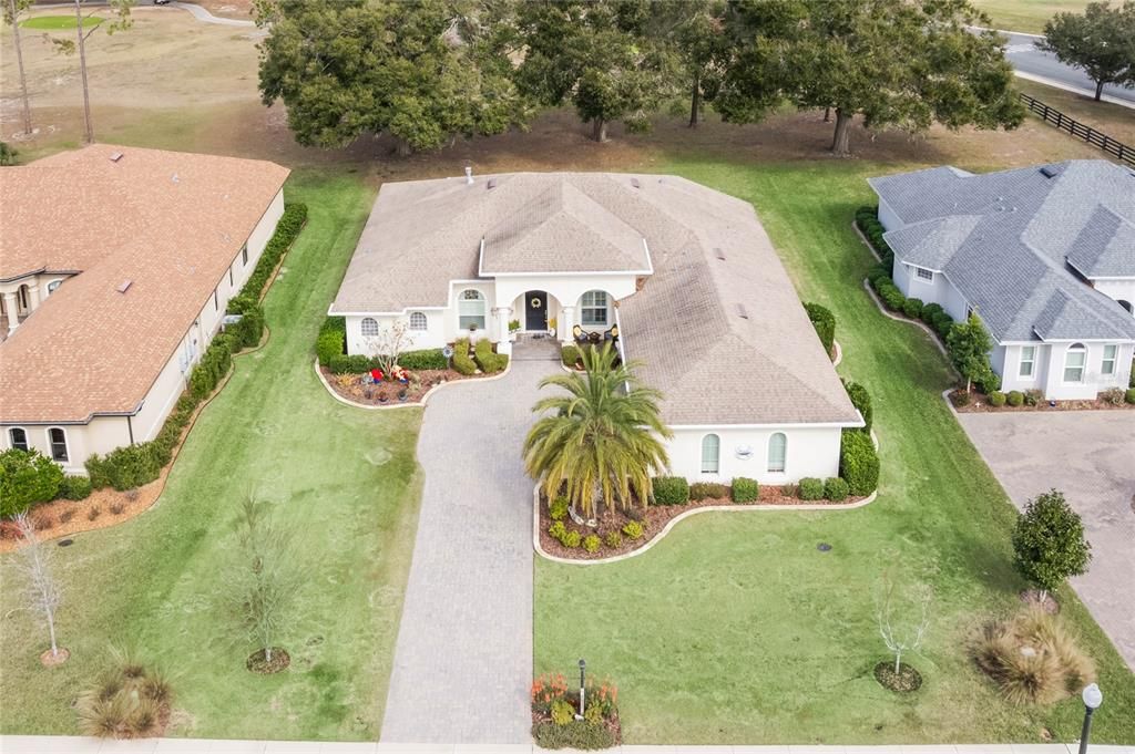 待售: $695,000 (3 贝兹, 2 浴室, 2712 平方英尺)