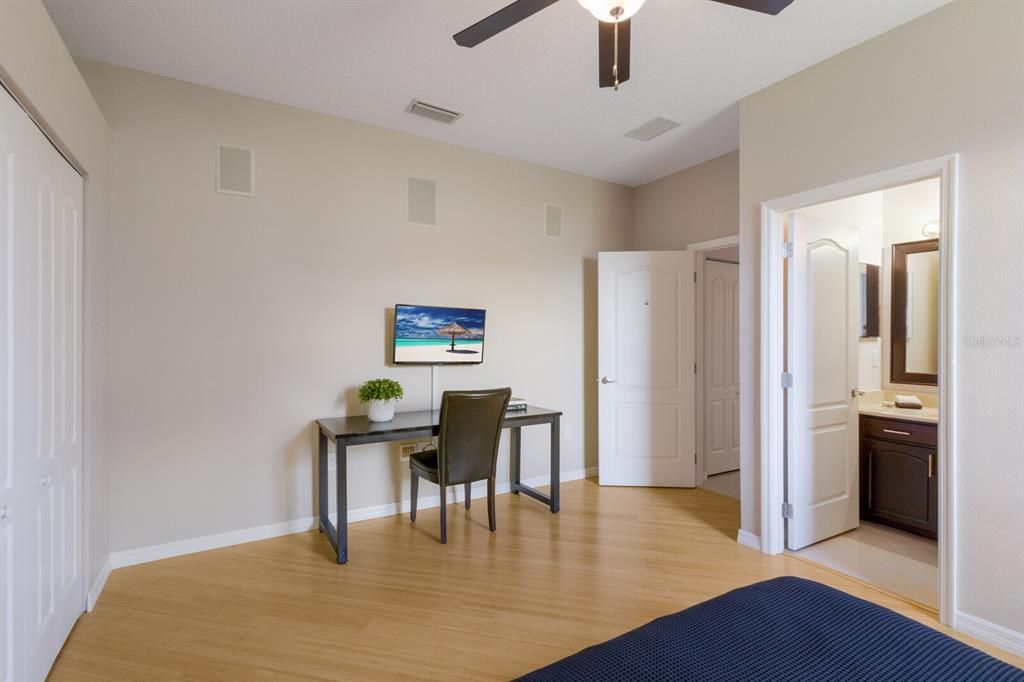 For Sale: $1,150,000 (4 beds, 4 baths, 2941 Square Feet)