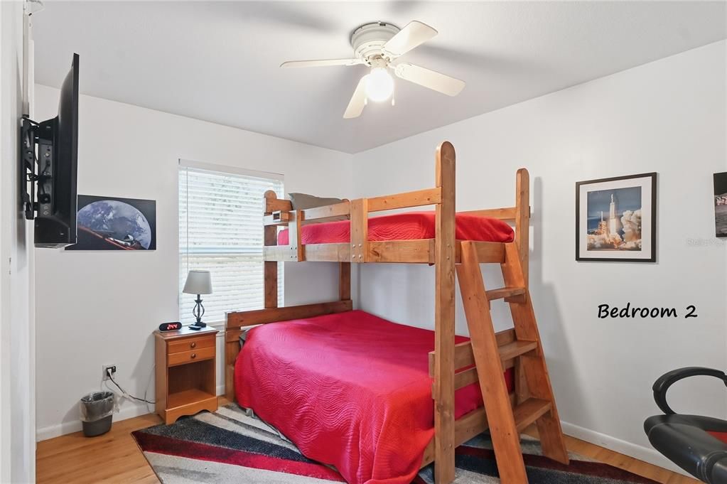 На продажу: $795,000 (3 спален, 2 ванн, 1800 Квадратных фут)