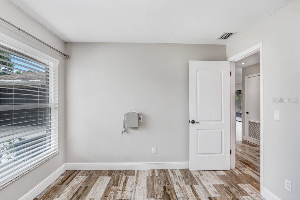 Active With Contract: $3,300 (3 beds, 2 baths, 1558 Square Feet)