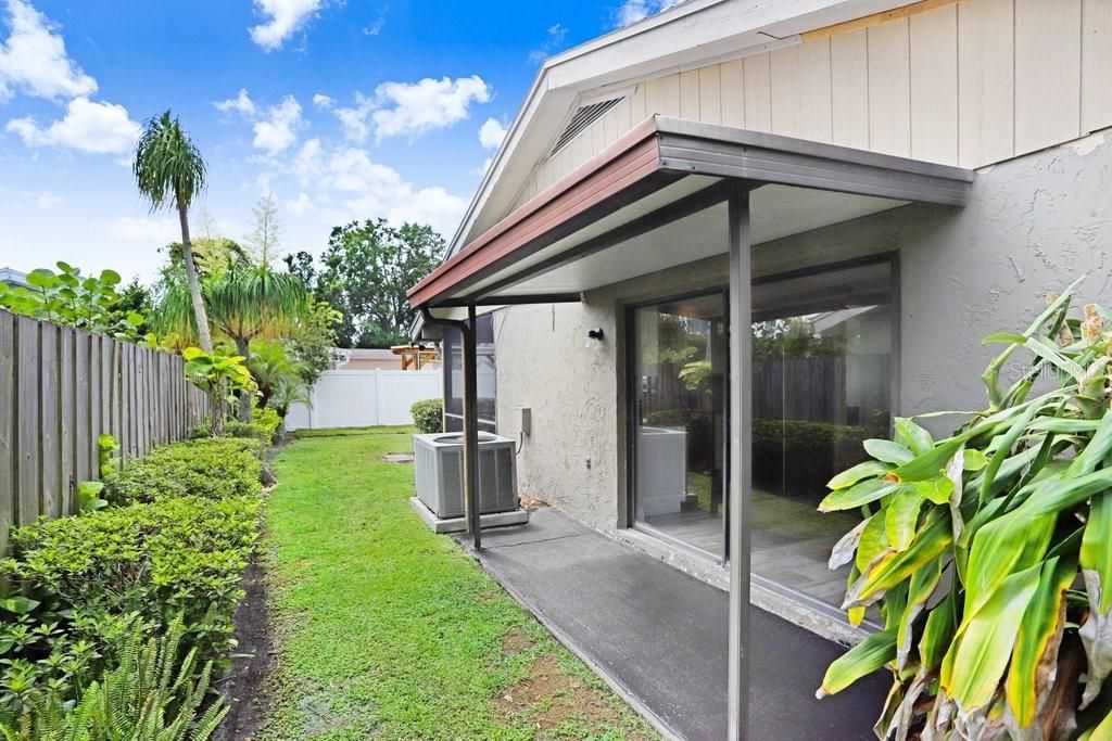 Active With Contract: $3,300 (3 beds, 2 baths, 1558 Square Feet)