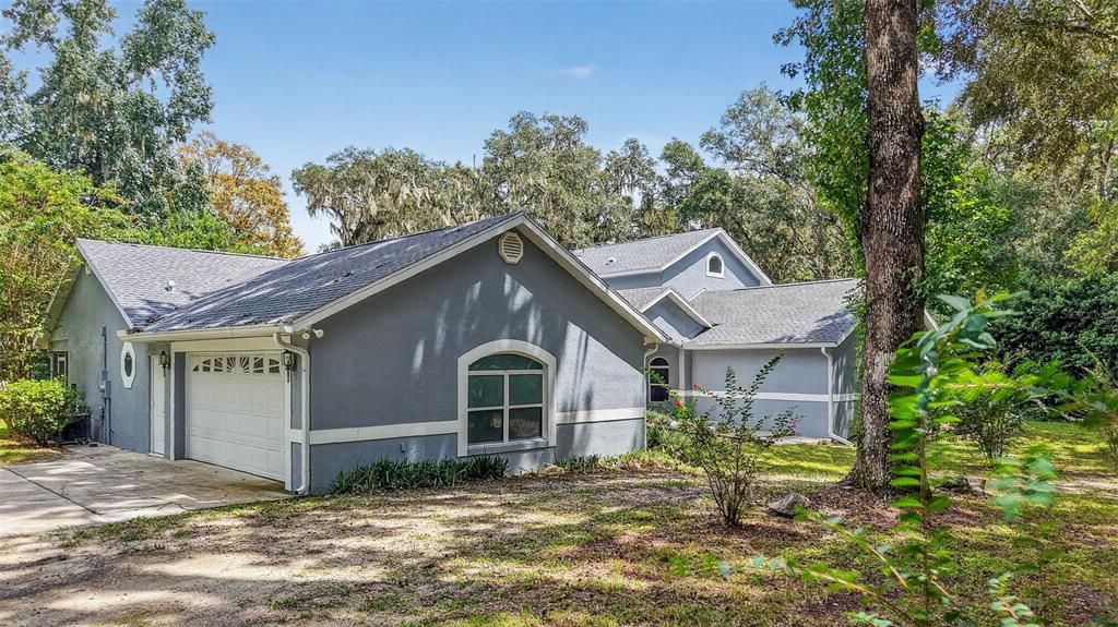 En Venta: $621,000 (4 camas, 2 baños, 3070 Pies cuadrados)