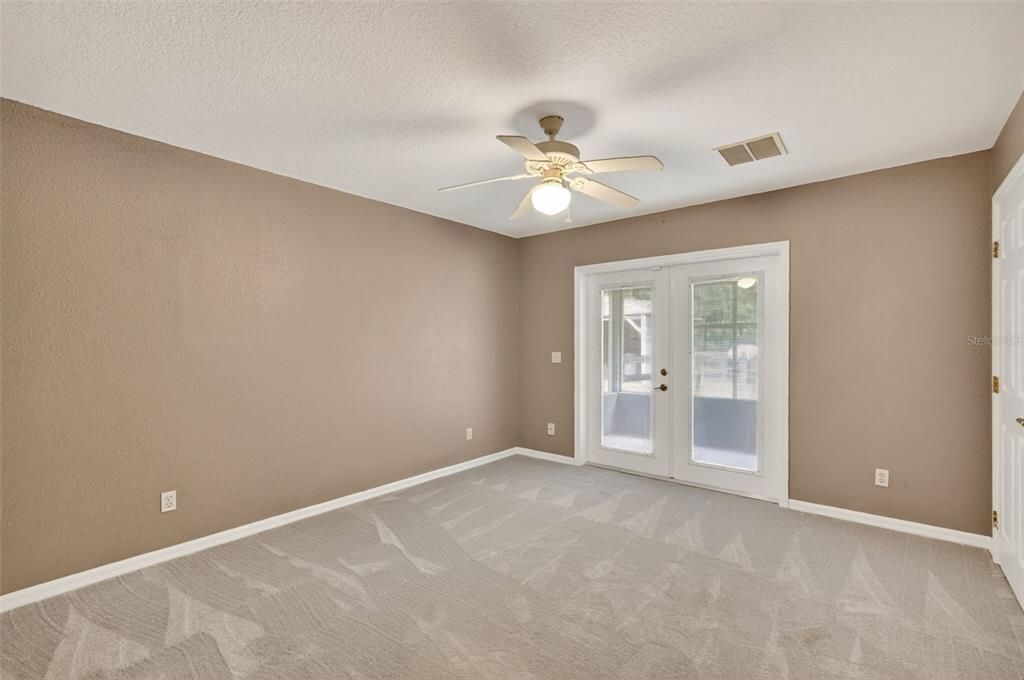 En Venta: $621,000 (4 camas, 2 baños, 3070 Pies cuadrados)