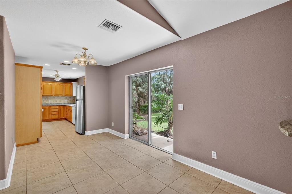 En Venta: $621,000 (4 camas, 2 baños, 3070 Pies cuadrados)